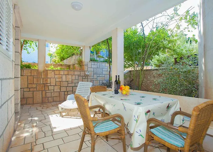 Lovric Διαμέρισμα Λομπάρδα